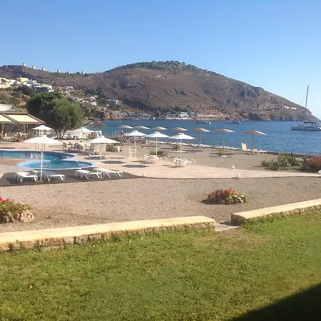 Aparthotel Tony's Vromolithos