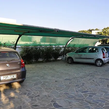 Aparthotel Tony's Vromolithos