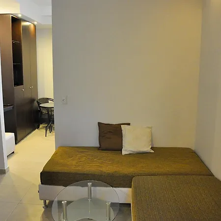 Tony's Appart hôtel 2*