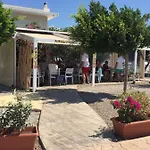 Tony's Апарт-отель