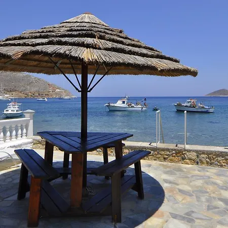 Tony's 2* Vromolithos