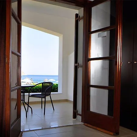 Aparthotel Tony's 2*