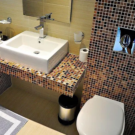 Aparthotel Tony's Vromolithos