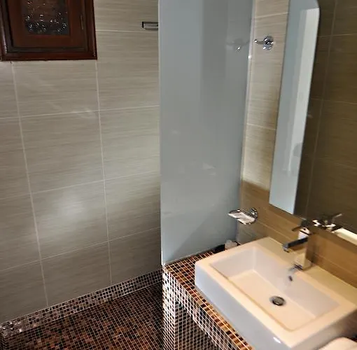 Апарт-отель Tony's