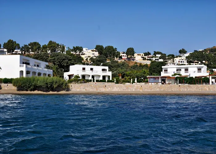 Tony's 2* Vromolithos