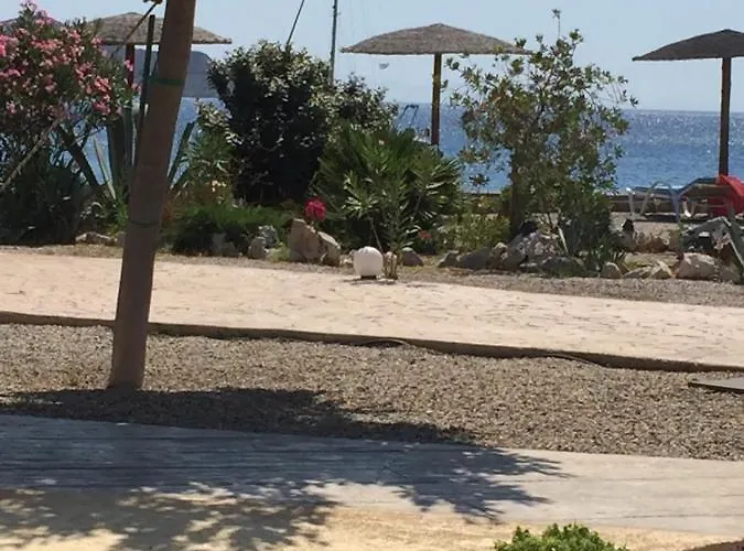 Tony's 2* Vromolithos